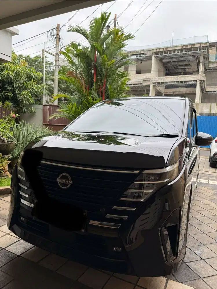 Nissan Serena e-POWER Highway Star 2024 KM 4.700 Pribadi