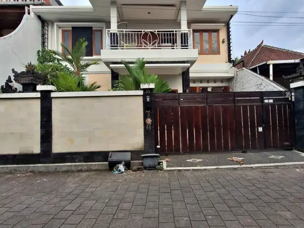 Dijual Rumah Minimalis 2 Lantai dengan 5 Kamar Tidur Cocok untuk Keluarga – Luas, Modern, dan Siap Huni