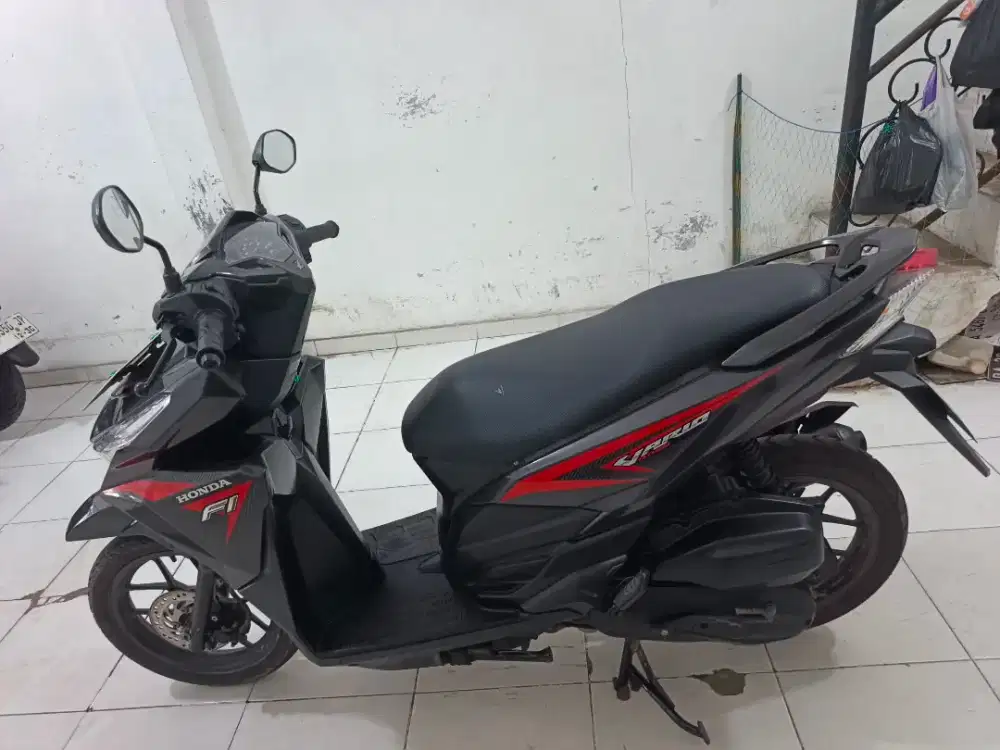 Jual beli vario 125 th2015 samping kompelik Andika hairi motor bjm