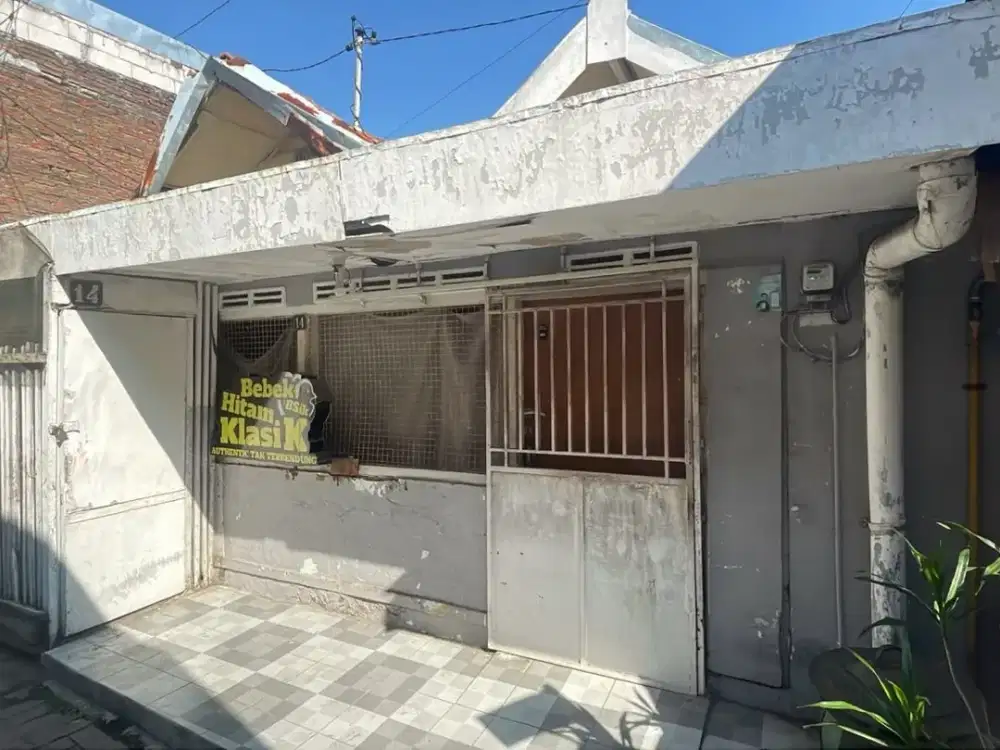 Jual Rumah Gersikan Ada Sumur, Tangga Dari Kayu Dan Jemuran Atas