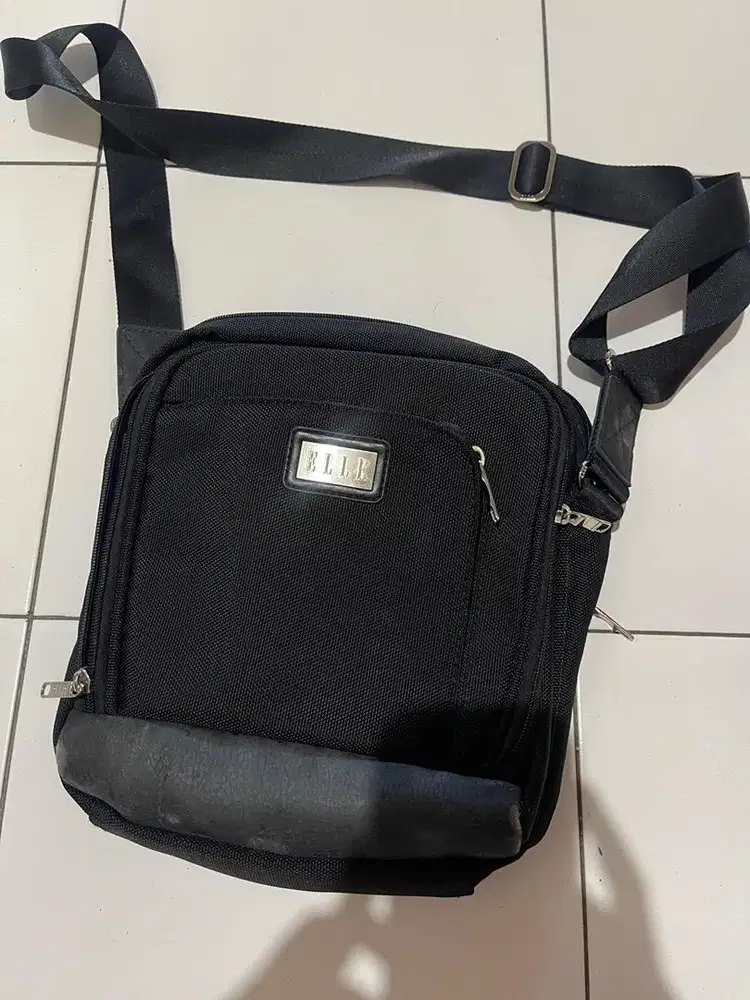 Tas slempang laki