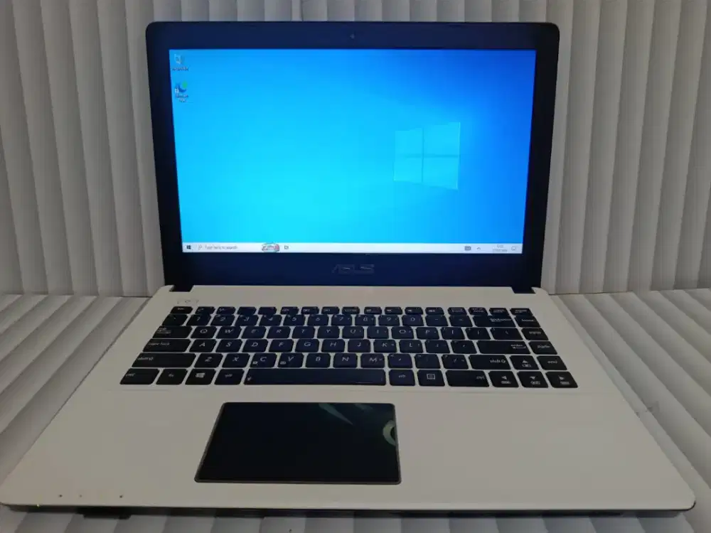 Jual laptop mulus no minus