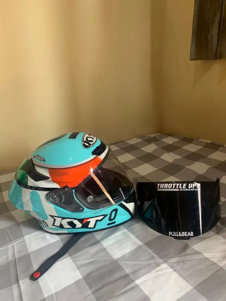 Helm KYT TT Course