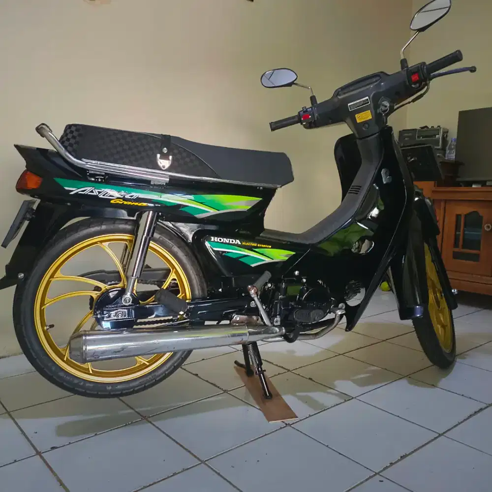 Honda astrea grand impresa th 1997 kondisi siap pakai