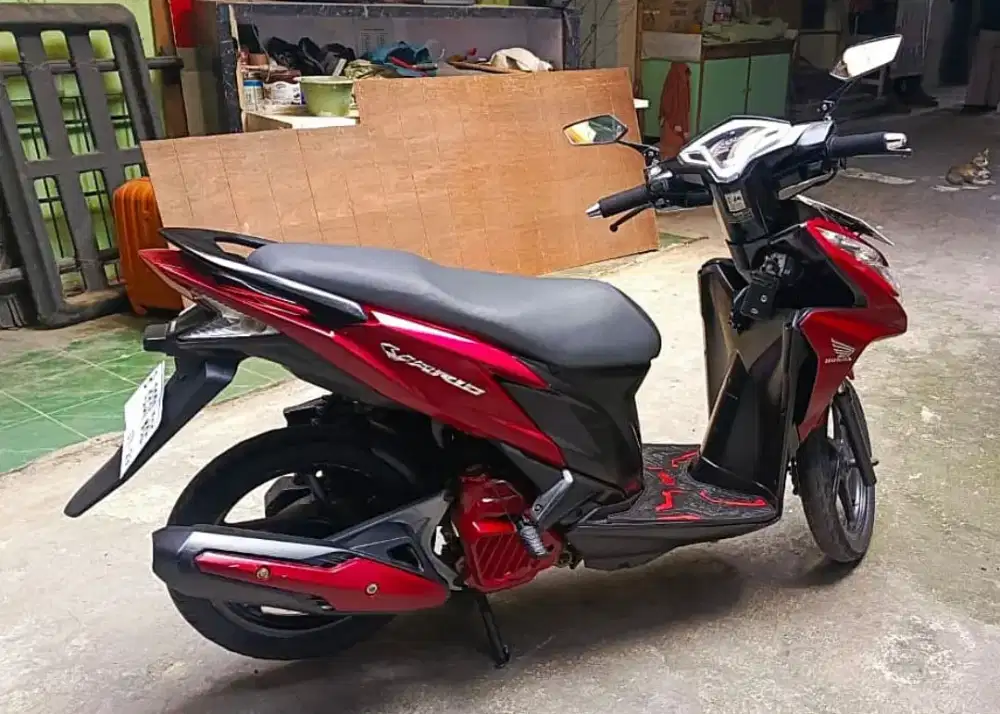Honda Vario Techno KZR 125 cc  2014  Pajak ON