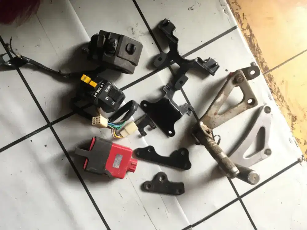 Part motor satria Fu dan ninja