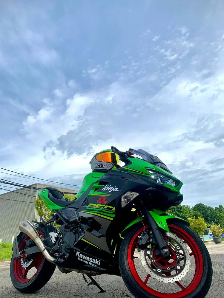 All New Kawasaki Ninja 250 fi 2018 (krt edition) JUAL CEPAT!!