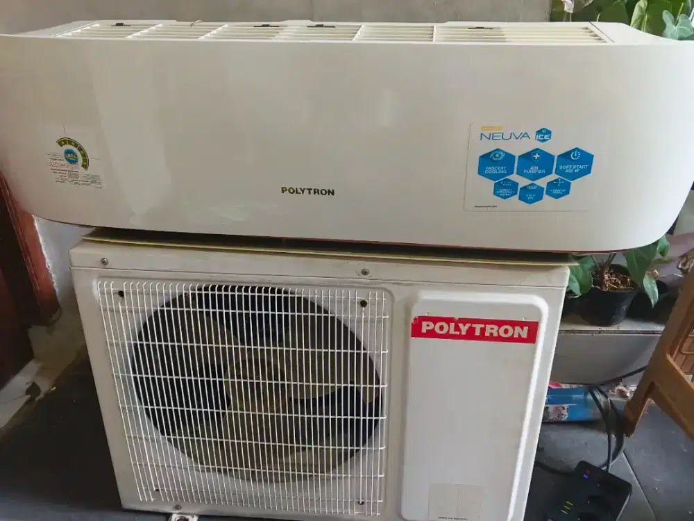 Jual AC Polytron Neuva Ice 1/2 PK Freon R410A kondisi normal