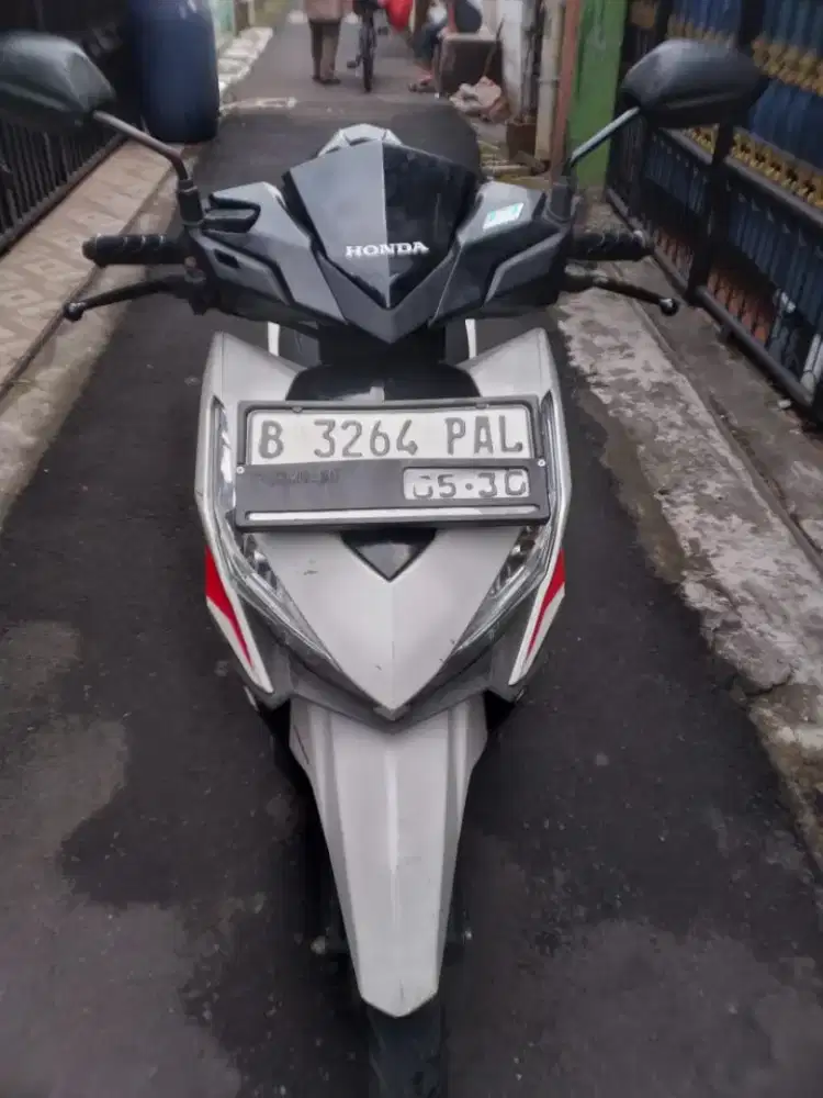 HONDA NEW VARIO 125 LED CBS 2015 PUTIH DKI