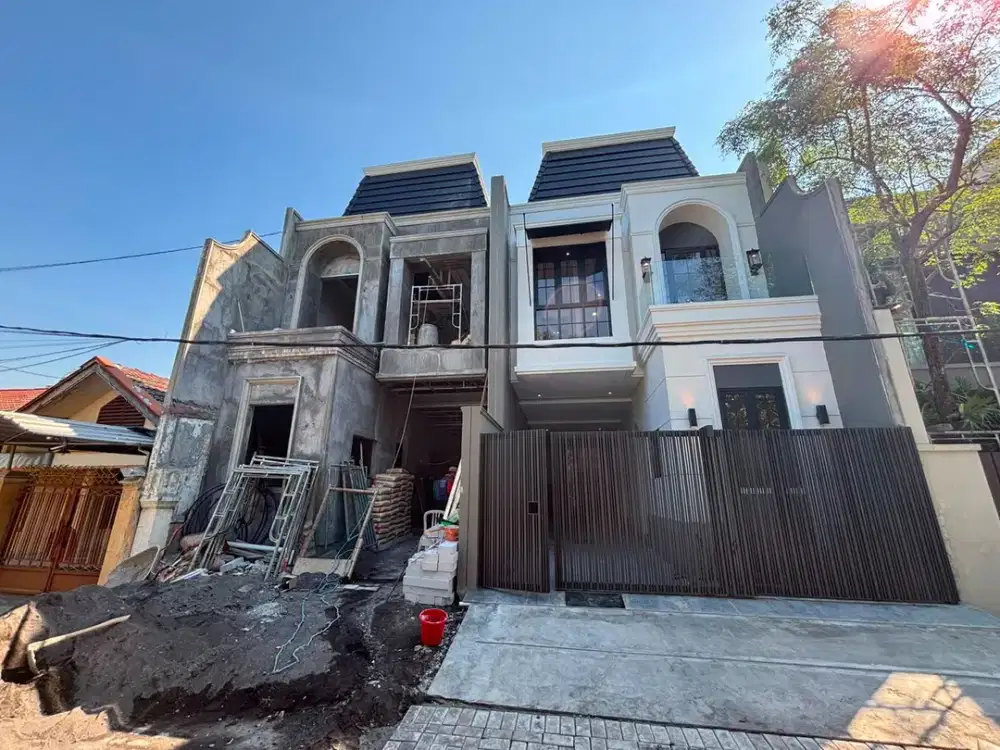 Rumah Baru Modern area Manyar dekat pusat kota XIA