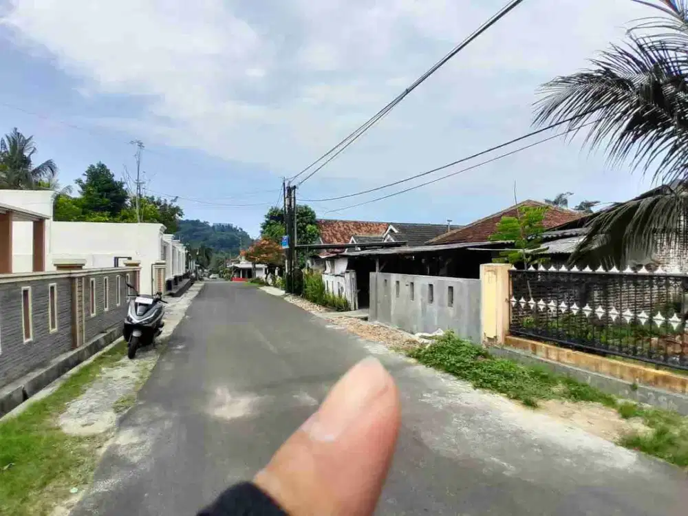 Tanah Bonus Bangunan di Pahoman Enggal blkg RRI