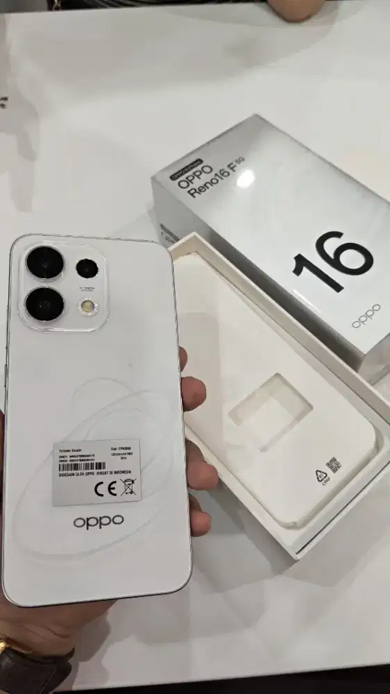 OPPO Reno16 F 5G Promo Spesial Bisa Cicilan 0%