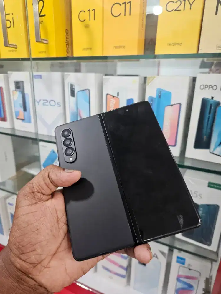 Samsung Z fold 3 12/256 mulus. Minus dkit