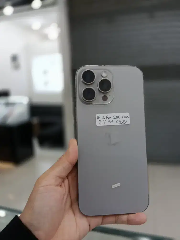 iPhone 16 pro max 256, iBox garansi on