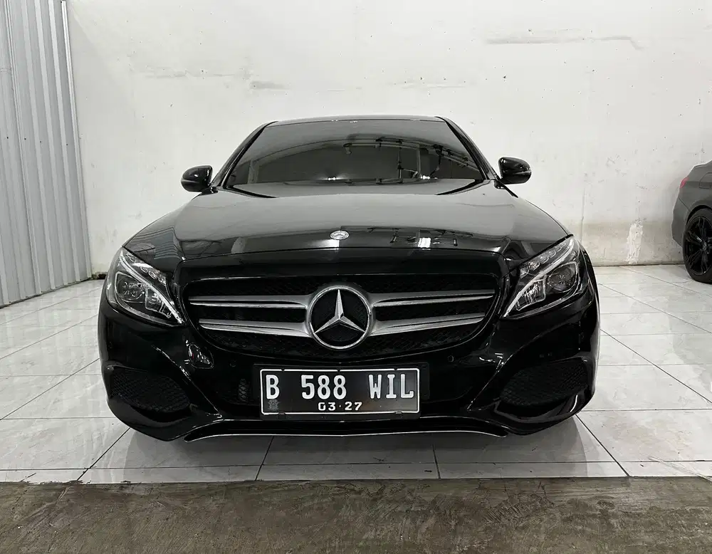 C200 W205 2017 Nik 2016 Terawat Full Original Seperti Baru