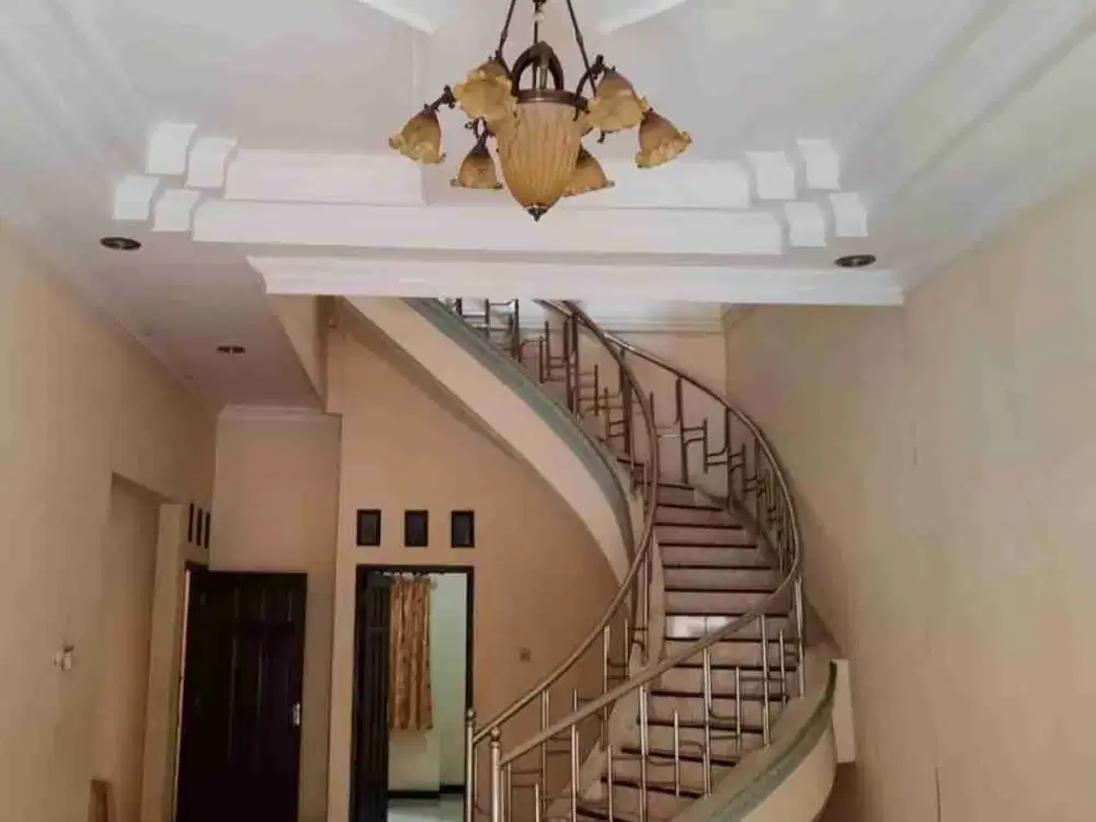 Dijual Rumah Ber AC, Idaman Keluarga di Jl. Kangguru Semarang