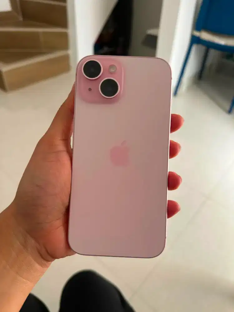 iPhone 15 , 128 GB