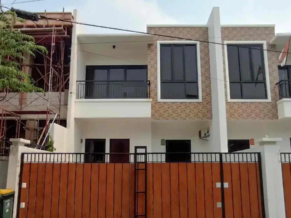 Disewakan cepat rumah modern hadap timur semifurnish bagus di cempaka putih jakarta pusat