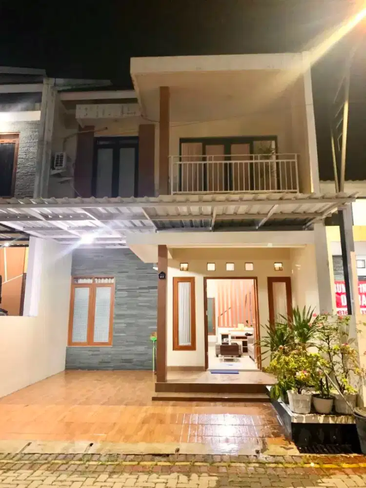 Rumah Cantik Cluster Mewah di Triyagan dekst Ke UNS