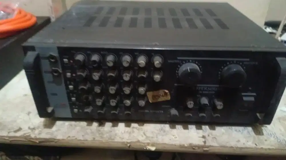 amplifier karaoke merk BMB, model DA-3000 PRO