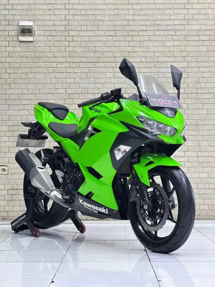 Kawasaki Ninja 250 FI 2018 Plat L Surabaya - Mesin Segel Garansi