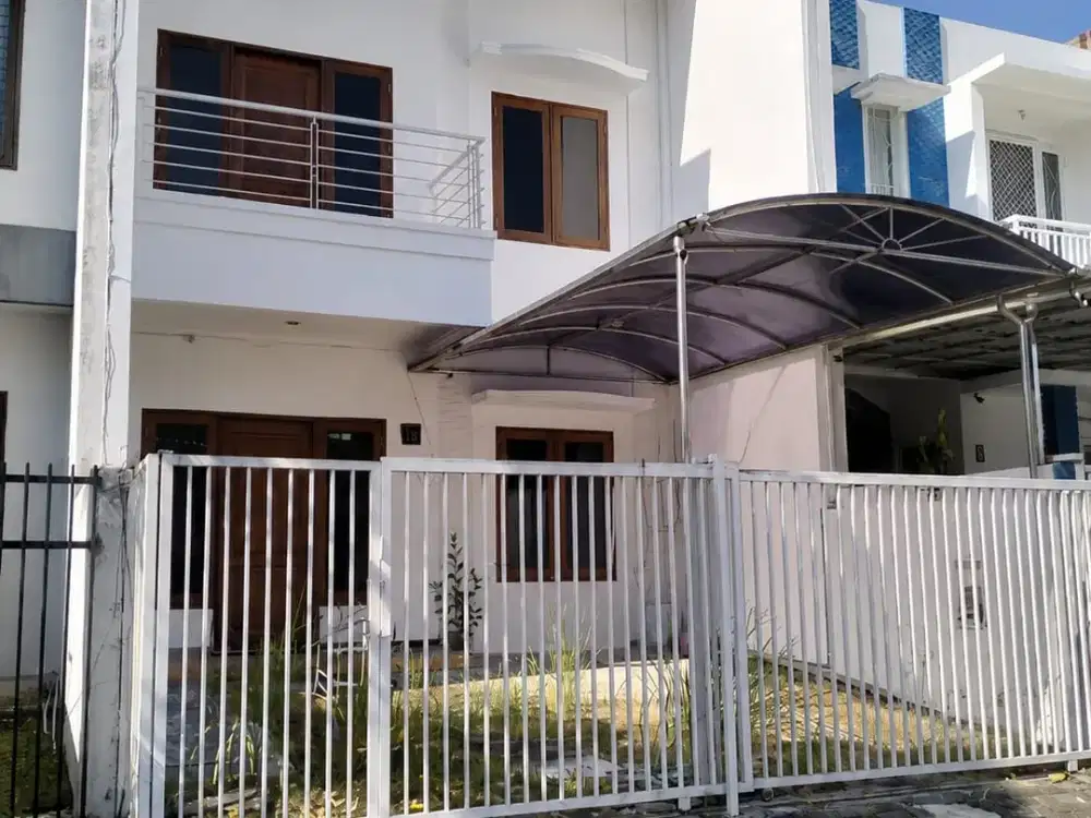 Minimalis Rumah Villa Valensia Selangkah ke Pakuwon Mall