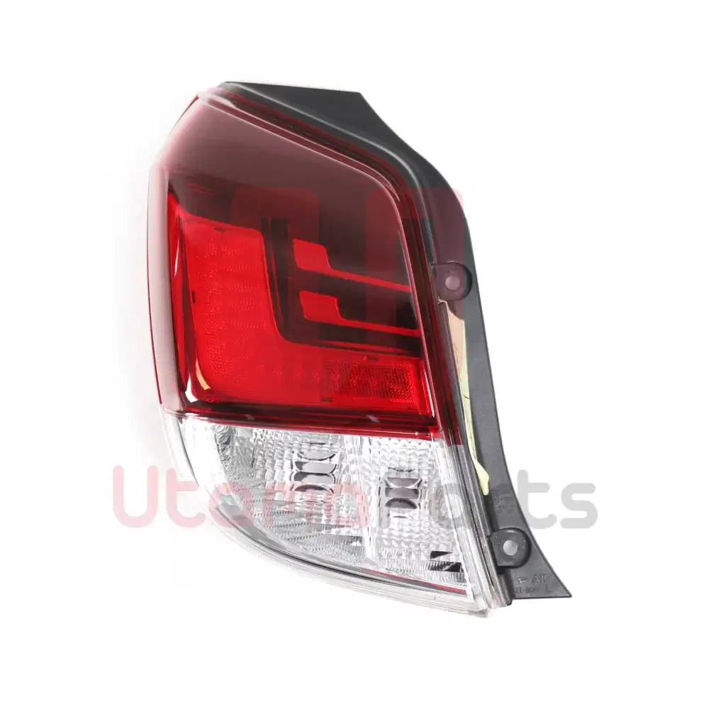 STOPLAMP KIRI TOYOTA AGYA 2018, 81561BZ300