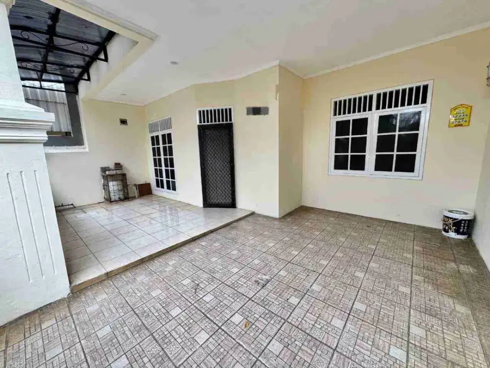 Disewakan Rumah 2 lantai Lokasi Strategis Cipondoh Tangerang