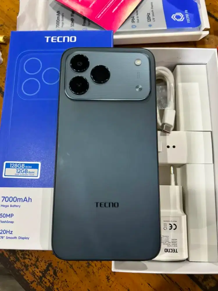 Tecno Spark 50 ram 4+8/128GB like new