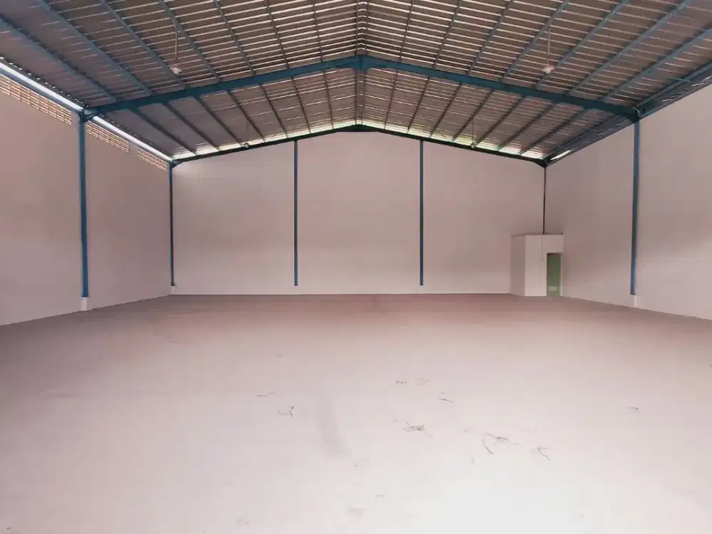 DISEWAKAN GUDANG DI BINTARO BANGUNAN BARU
