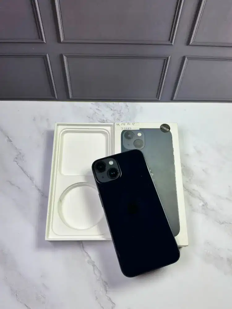 Iphone 14 midnight