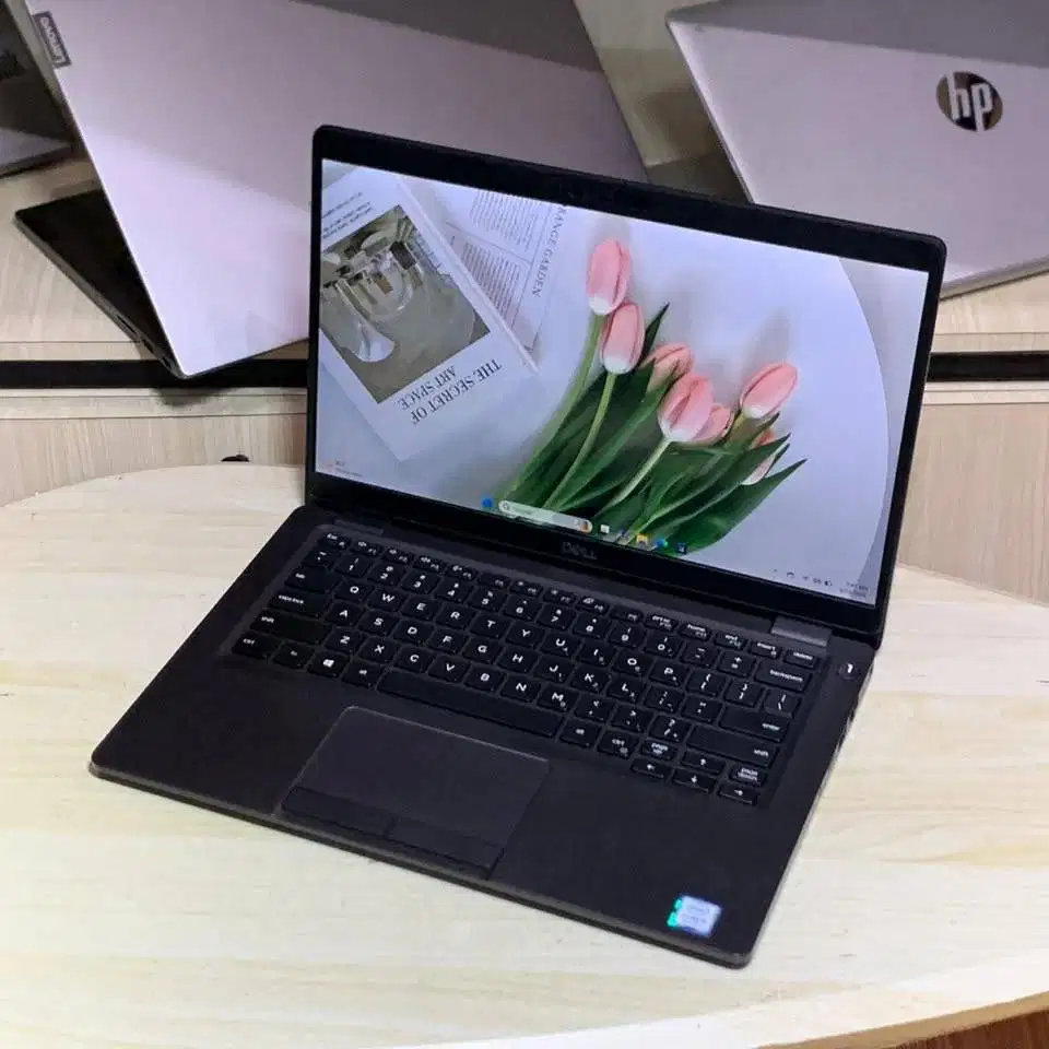 Dell Latitude 5300 Intel Core i5 GEN8 RAM 8GB SSD