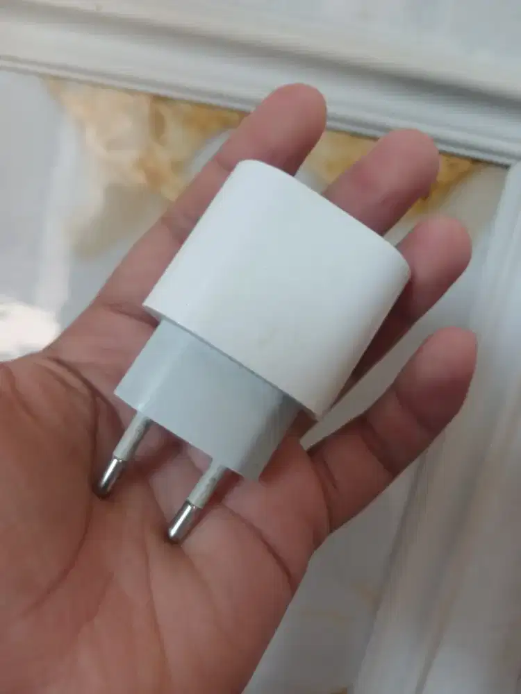 Kepala charger iphone original 20wat
