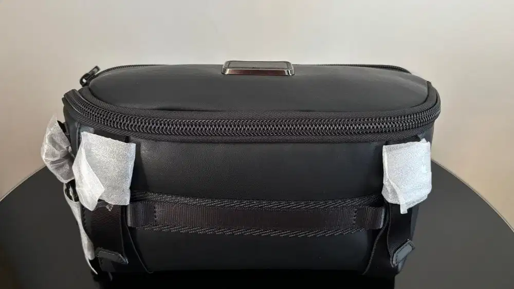 TUMI Alpha Bravo Sling Platoon - Leather Black