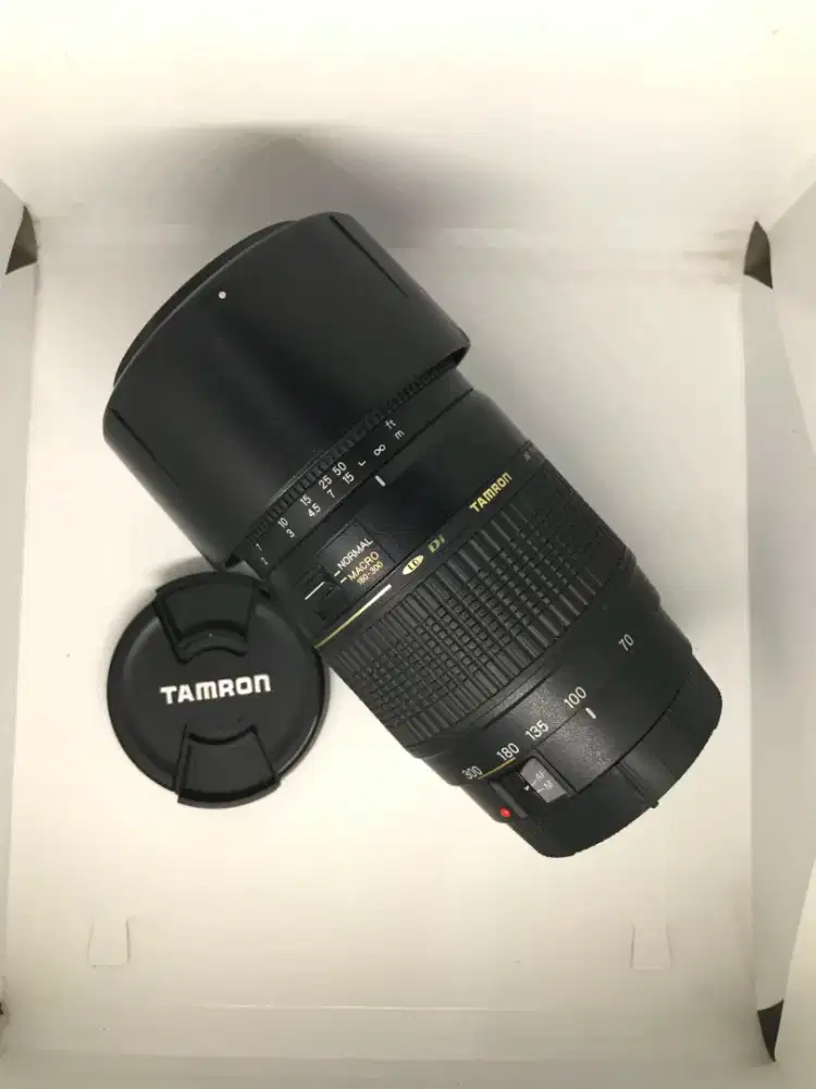 Lensa Tamron 70-300