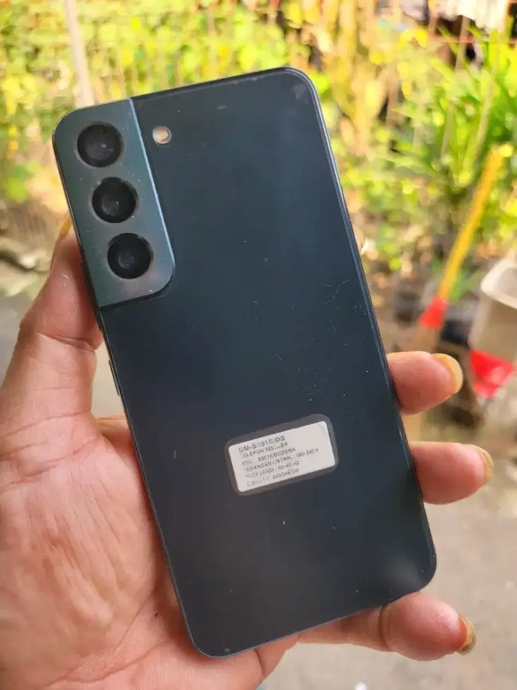 S22 8/256 sein retak galss dikit pojok atas sidik jari off