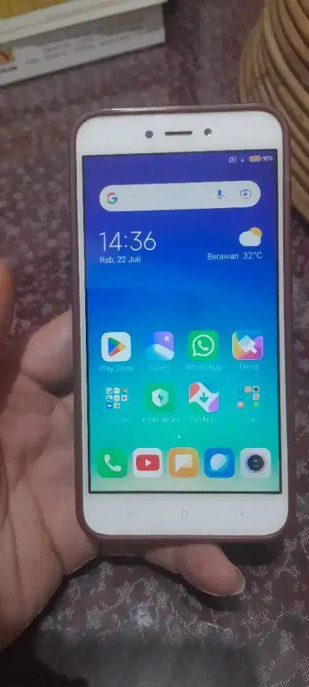Redmi 5a  sama charger