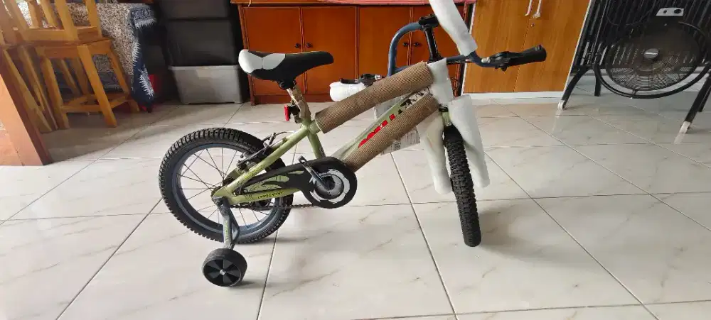Sepeda Anak Wimcycle Usia 6-12 tahun kondisi baru