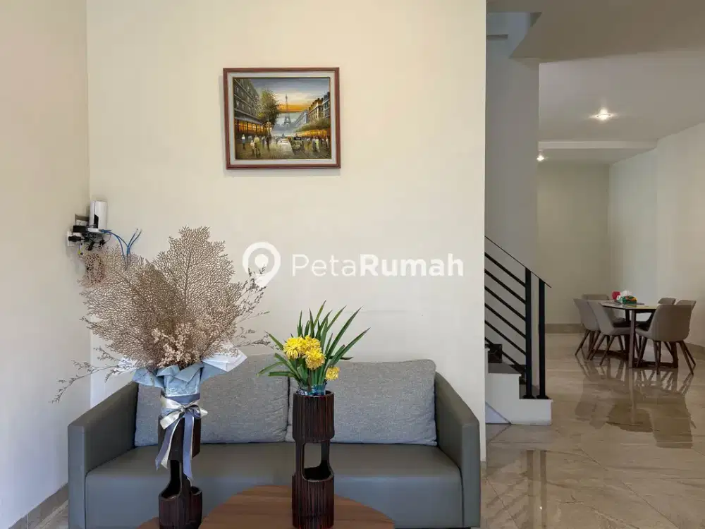 GRAND PATRIOT PALACE Five Star Residence Jl. Patriot