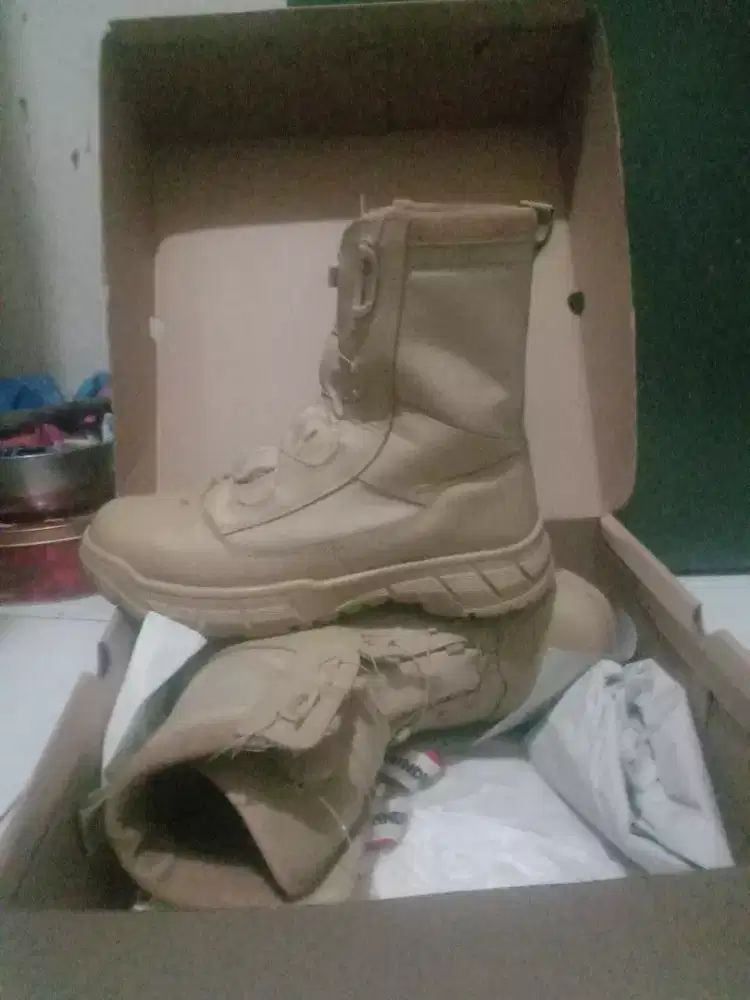 Sepatu fdl / safary 150k