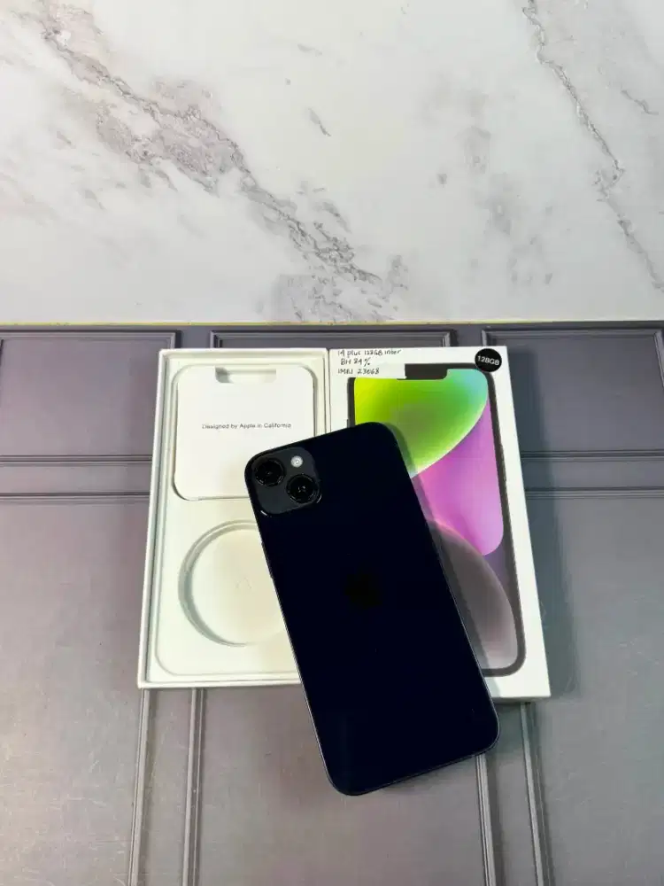Iphone 14 plus midnight