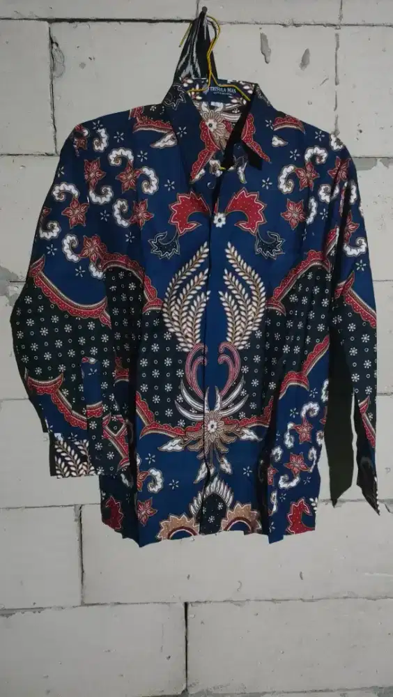 Batik Pria Kemeja