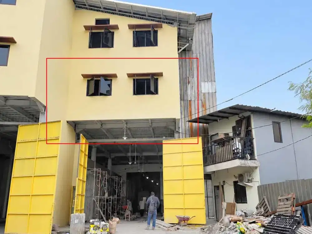 Sewa Gudang Baru Lantai 2 di Daan Mogot Cengkareng - 275m² Akses Kontainer 40ft & Ada Lift Barang