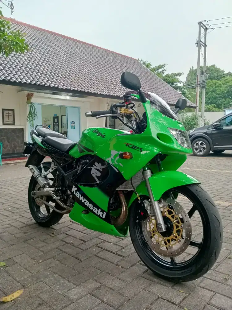 Kawasaki Ninja RR/KRR tahun 2008