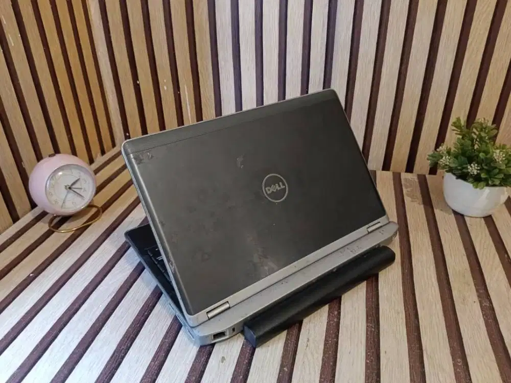 Dell latitude E6220 Intel Core i5-2520M Ram 6gb Hdd 320gb