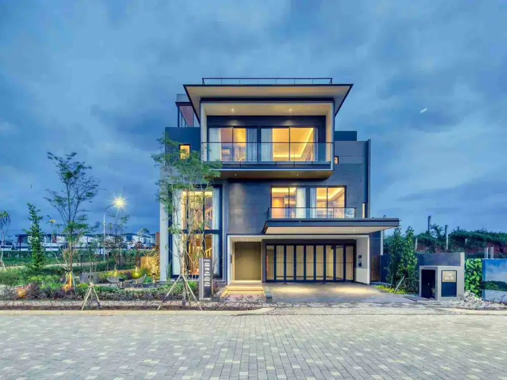 DI JUAL RUMAH 3 LANTAI SUPER PREMIUM NAVAPARK LUXURY BSD CITY