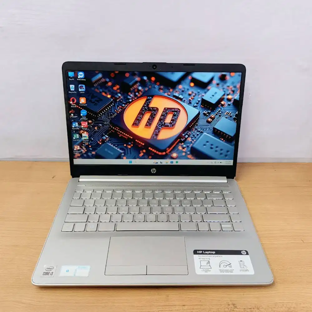 Laptop HP 14s core i3 10110u gen 10 8GB SSD 256GB backlite