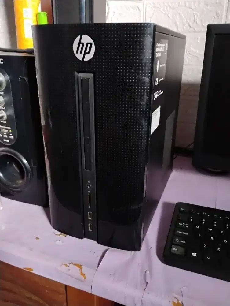 Cpu only / intel core i5 gen6 + ram 8gb ddr4 + vga amd R5 / HP