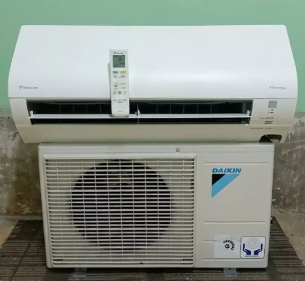 AC Daikin 0,5 PK Second Mulus Like New (Unit Only)