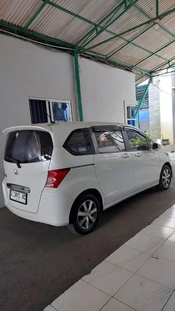DP 19 Jta Honda Freed E 1.5 PSD AT 2012 Mulus Rawatan apik